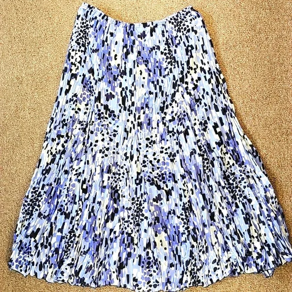 Maxi Skirt - Picture 5 of 12